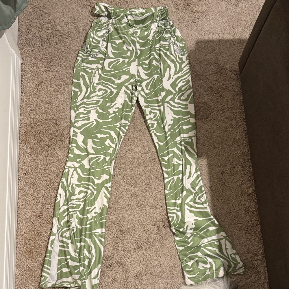 SHEIN Green and White Flare Pants